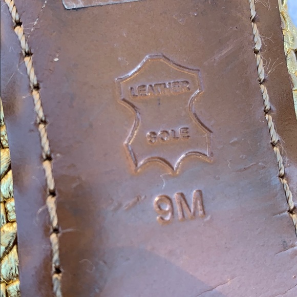 Tory Burch Carlyle Gold and silver flats - Picture 10 of 12